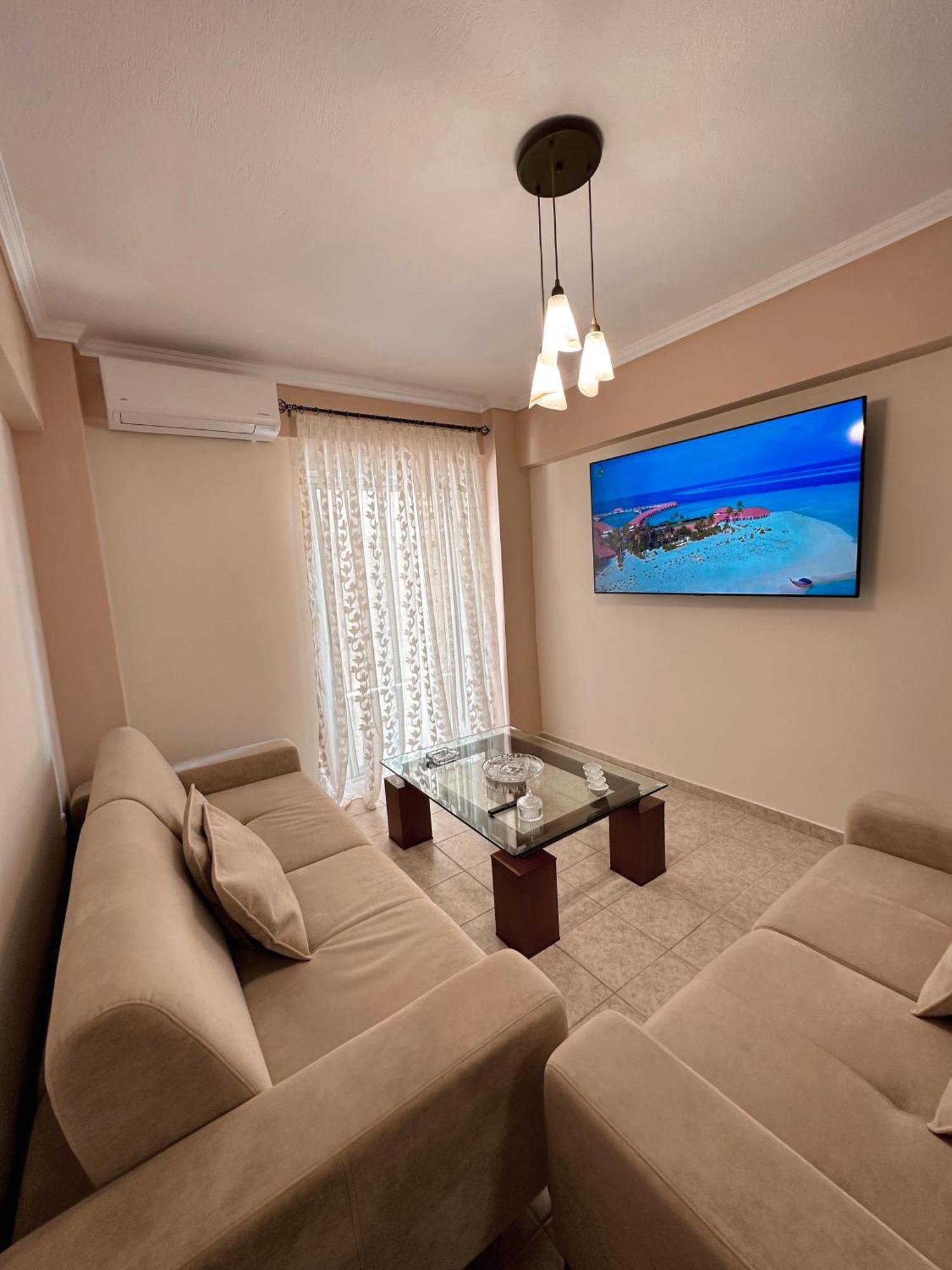 Diara Apartment Неа Ираклия Екстериор снимка