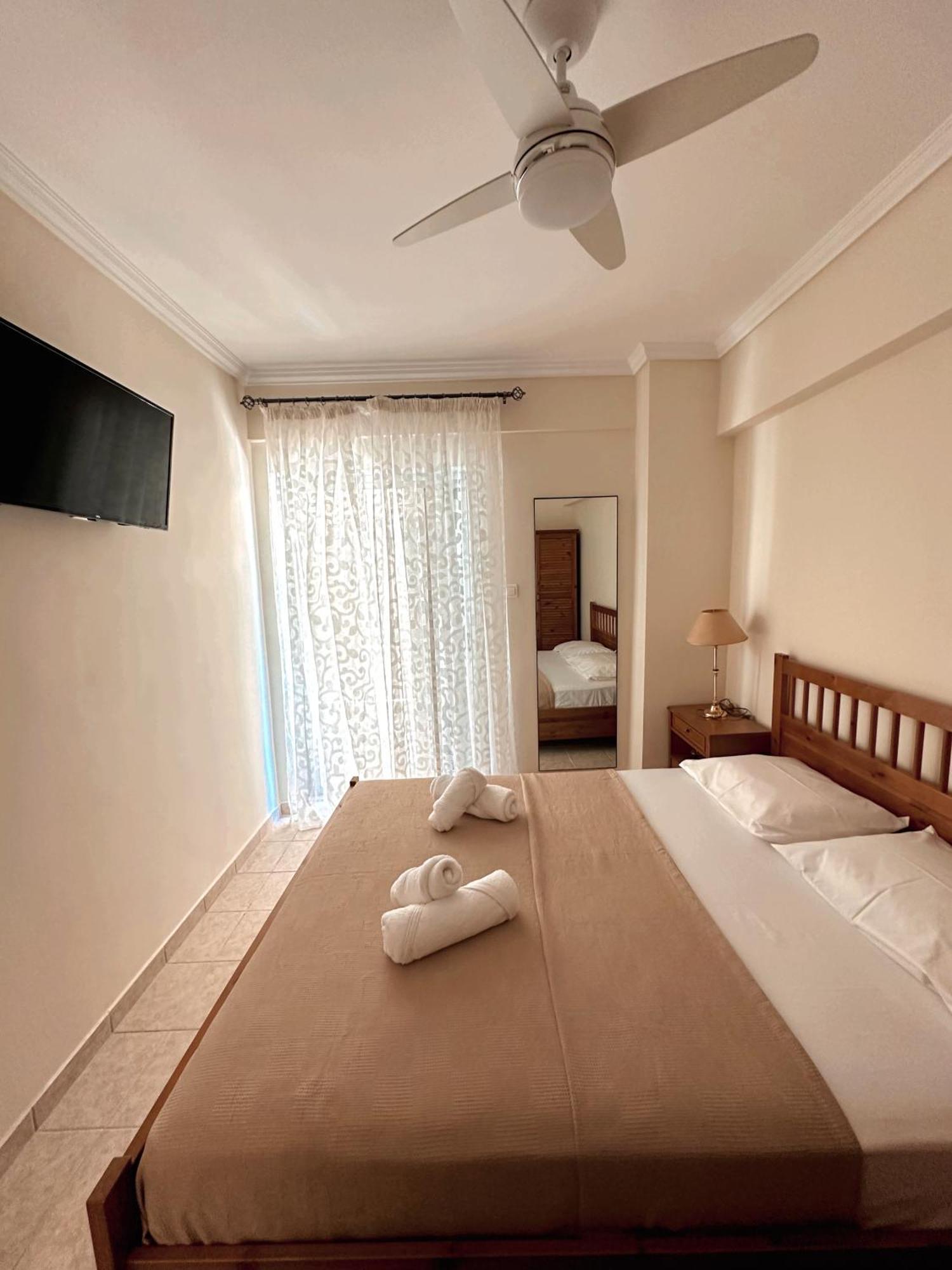 Diara Apartment Неа Ираклия Екстериор снимка
