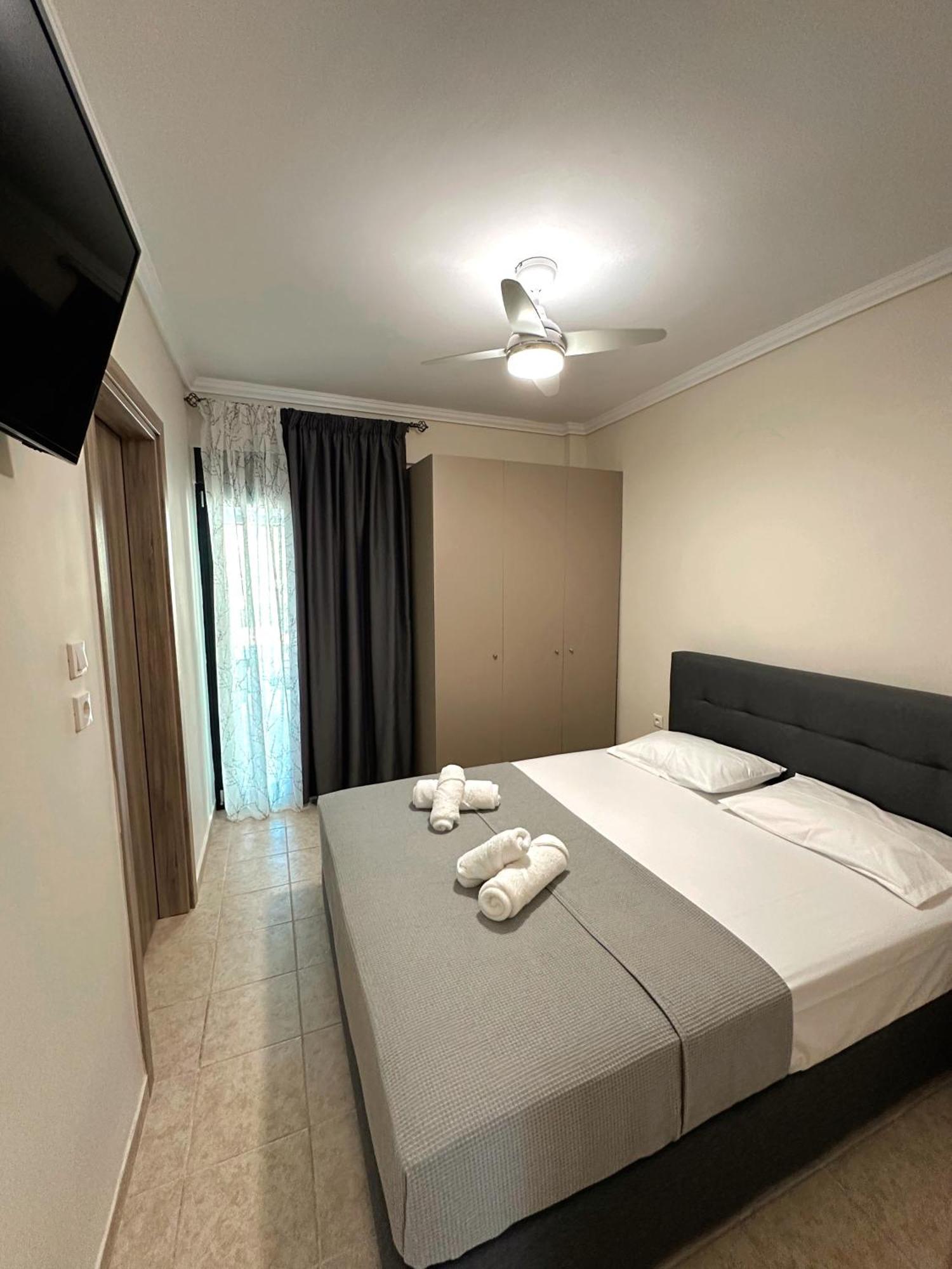 Diara Apartment Неа Ираклия Екстериор снимка
