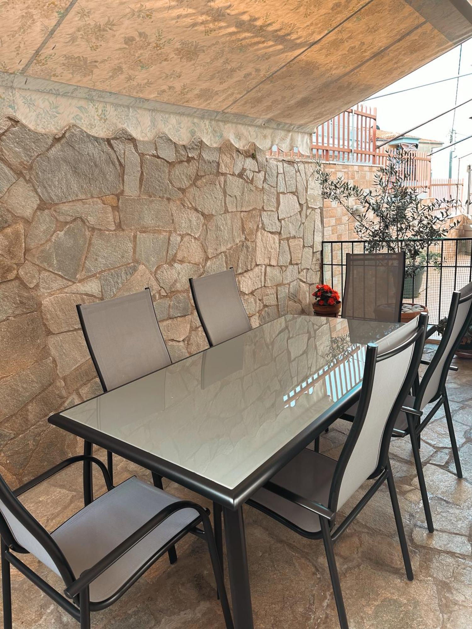Diara Apartment Неа Ираклия Екстериор снимка